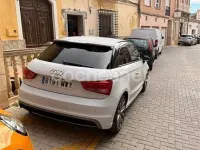 Usado Audi A1 Attraction 90 CV (66 kW) 2014 Blanco Utilitario