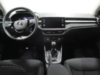 Usado Skoda Fabia Selection 95 CV (69 kW) 2024 Blanco Utilitario