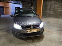 Usado VW Polo R-line 90 CV (66 kW) 2014 Gris / plata Berlina