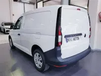 Usado VW Caddy 102 CV (75 kW) 2022 Blanco Monovolumen