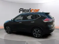 Usado Nissan X-Trail N-Connecta 131 CV (96 kW) 2018 Verde SUV