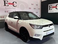 Usado Ssangyong (KGM) Tivoli Limited 115 CV (84 kW) 2016 Blanco SUV