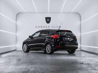 Usado Ford Focus Trend+ 120 CV (88 kW) 2016 Negro Utilitario