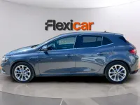 Usado Renault Mégane LIMITED 132 CV (97 kW) 2018 Azul Berlina