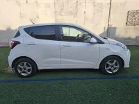 Usado Hyundai i10 66 CV (48 kW) 2017 Blanco Utilitario