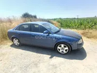Usado Audi A4 155 CV (114 kW) 2001 Azul Berlina
