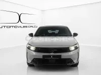 Usado Opel Corsa 100 CV (73 kW) 2025 Gris / plata Utilitario