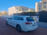 Usado VW Passat Executive 120 CV (88 kW) 2020 Blanco Familiar
