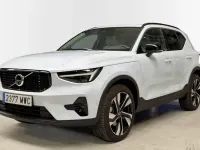Usado Volvo XC40 Ultra 163 CV (119 kW) 2024 Azul SUV