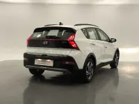 Usado Hyundai Bayon 100 CV (73 kW) 2022 Blanco SUV