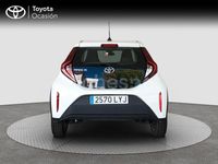 Usado Toyota Aygo X Play 72 CV (52 kW) 2022 Blanco SUV