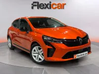 Usado Renault Clio V Evolution 90 CV (66 kW) 2024 Naranja Berlina