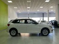 Usado Skoda Kamiq Ambition 110 CV (80 kW) 2021 Blanco SUV