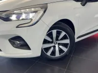 Usado Renault Clio Equilibre 100 CV (73 kW) 2022 Blanco Utilitario