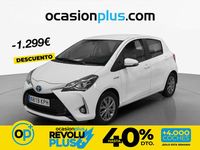 Usado Toyota Yaris Hybrid Active 100 CV (73 kW) 2018 Blanco