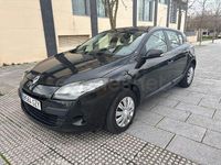 Usado Renault Mégane Authentique 90 CV (66 kW) 2011 Negro Berlina
