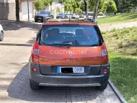 Usado Renault Scenic E-Tech 105 CV (77 kW) 2008 Naranja Monovolumen
