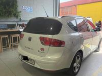 Usado Seat Altea XL Style 105 CV (77 kW) 2012 Blanco Monovolumen