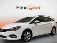Usado Opel Astra 105 CV (77 kW) 2020 Blanco Familiar