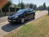 Usado Fiat Punto Lounge 69 CV (50 kW) 2013 Negro Utilitario