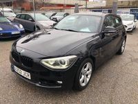 Usado BMW 118 143 CV (105 kW) 2015 Negro Utilitario
