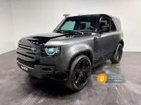 Usado Land Rover Defender Carpathian Edition 525 CV (386 kW) 2023 Gris / plata SUV