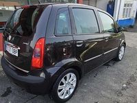 Usado Lancia Musa 101 CV (74 kW) 2004 Monovolumen