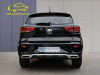 Usado MG ZS Comfort 106 CV (77 kW) 2022 Negro SUV