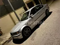 Usado BMW 318 118 CV (86 kW) 2002 Gris / plata Berlina