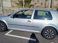 Usado VW Golf IV Conceptline 105 CV (77 kW) 2001 Gris / plata Berlina