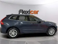 Usado Volvo XC60 Momentum 150 CV (110 kW) 2018 Azul SUV
