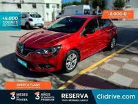 Usado Renault Mégane IV LIMITED 115 CV (84 kW) 2020 Rojo Berlina