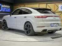 Usado Porsche Cayenne 462 CV (339 kW) 2021 Gris / plata SUV