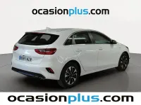 Usado Kia Ceed 101 CV (74 kW) 2025 Blanco Utilitario