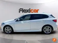 Usado BMW 118 150 CV (110 kW) 2023 Blanco Berlina
