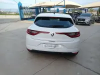 Usado Renault Mégane Life 95 CV (69 kW) 2020 Blanco Utilitario