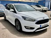 Usado Ford Focus ST-Line 125 CV (91 kW) 2018 Blanco Berlina