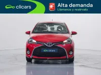 Usado Toyota Yaris Active 69 CV (50 kW) 2014 Rojo Utilitario