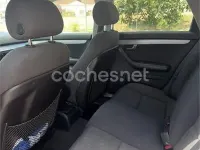 Usado Audi A4 140 CV (102 kW) 2008 Negro Familiar