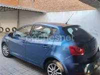 Usado Seat Ibiza Style 105 CV (77 kW) 2012 Azul Berlina