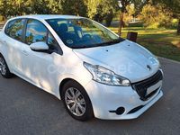 Usado Peugeot 208 Active 92 CV (67 kW) 2013 Blanco Utilitario