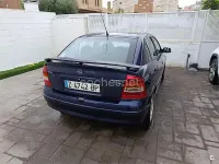Usado Opel Astra Comfort 100 CV (73 kW) 2000 Azul Berlina