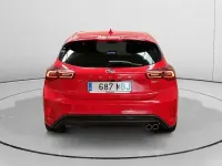 Begagnad Ford Focus ST-Line 125 HK (91 kW) 2022 Röd Halvkombi