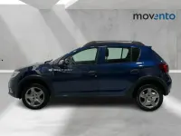 Usado Dacia Sandero Comfort 90 CV (66 kW) 2018 Azul Berlina