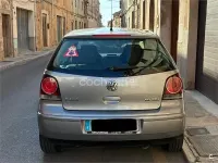 Usado VW Polo United 100 CV (73 kW) 2008 Gris / plata Utilitario