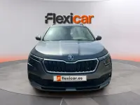 Usado Skoda Kamiq Sport 110 CV (80 kW) 2022 Gris SUV