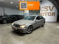 Usado Mercedes C200 Classic 122 CV (89 kW) 2006 Beige Berlina