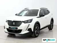 Usado Peugeot 2008 Allure 131 CV (96 kW) 2023 Blanco SUV