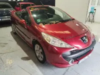 Usado Peugeot 207 CC Sport 150 CV (110 kW) 2007 Granate Descapotable