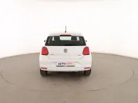 Usado VW Polo 75 CV (55 kW) 2017 Blanco Berlina